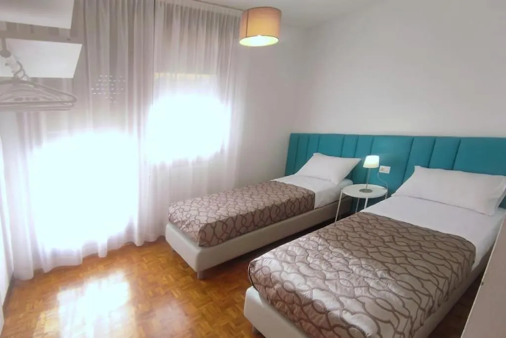 Casa A Schiera, A 150Mt Dal Mare Villa Lido di Jesolo Holiday home
