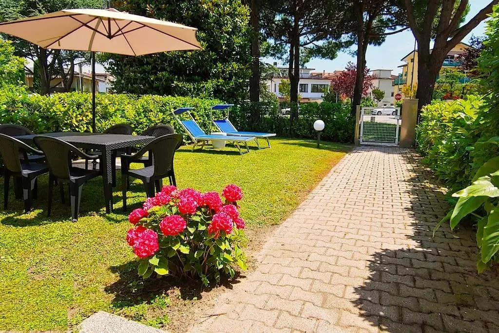 Casa A Schiera, A 150Mt Dal Mare Villa Lido di Jesolo 0*,